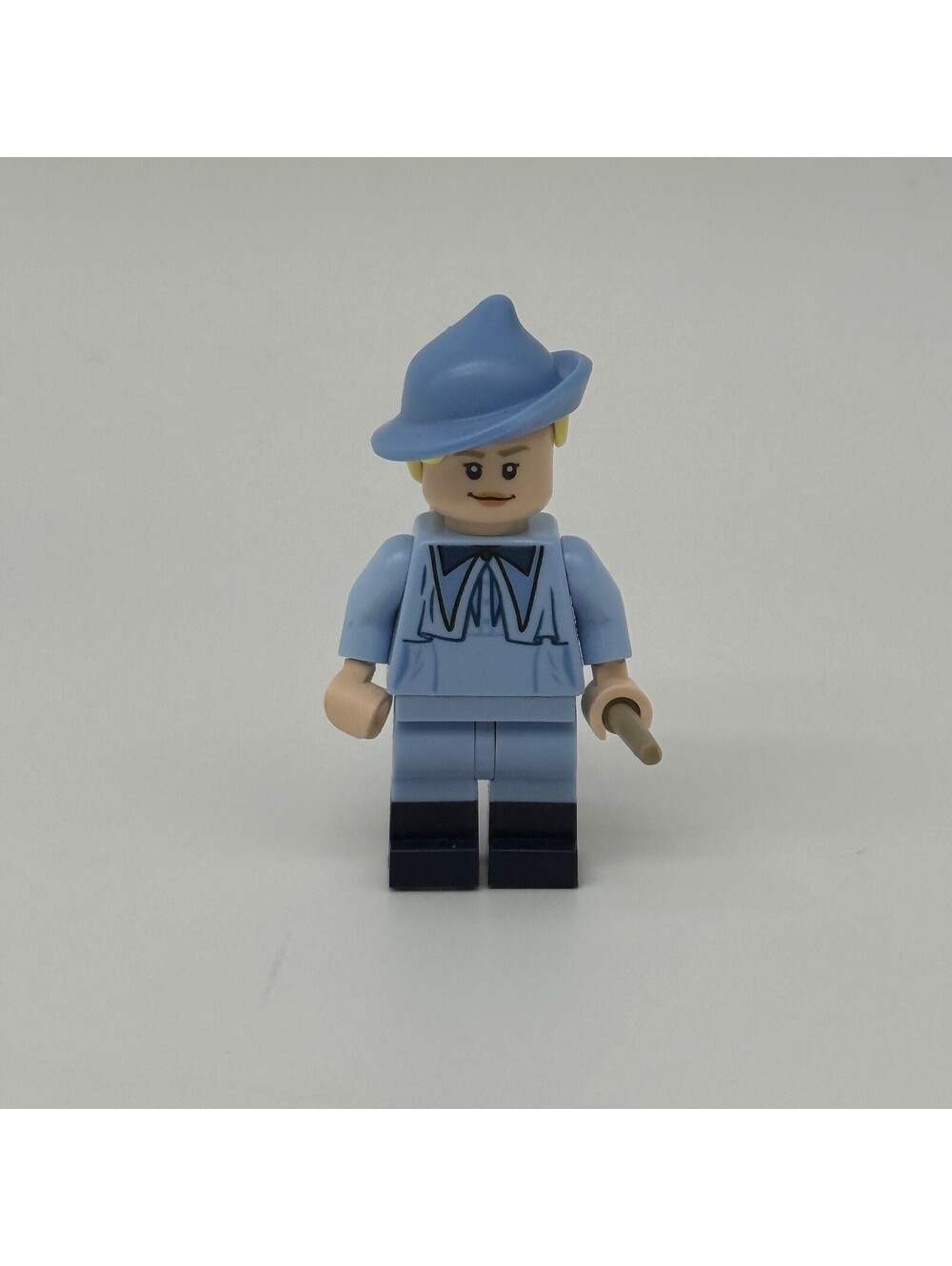 Lego Fleur Delacour 75958 Bright Light Blue Robe Harry Potter Minifigure